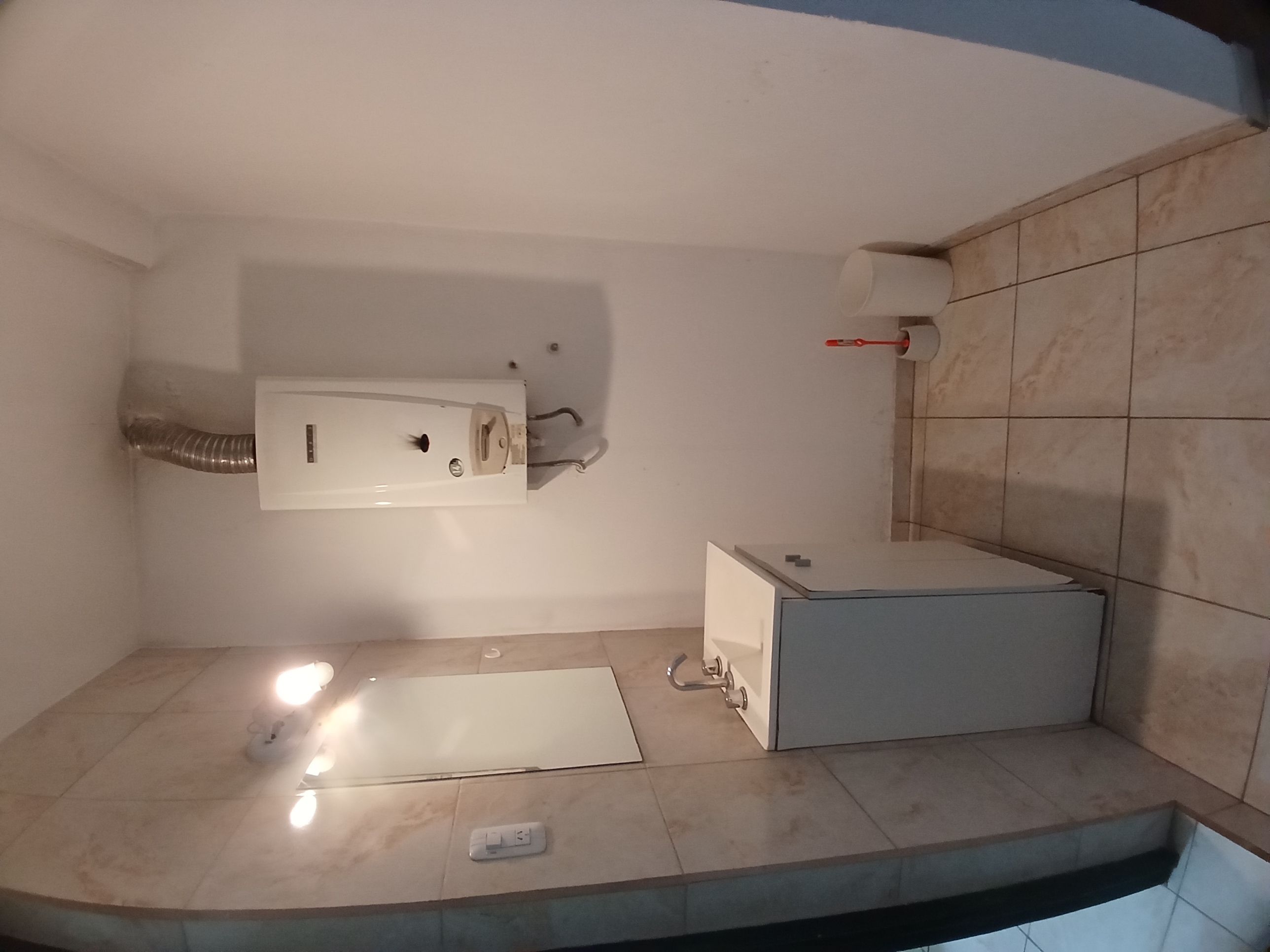 VENTA CASA - 📍 Pje. Tiburcio Padilla al 100