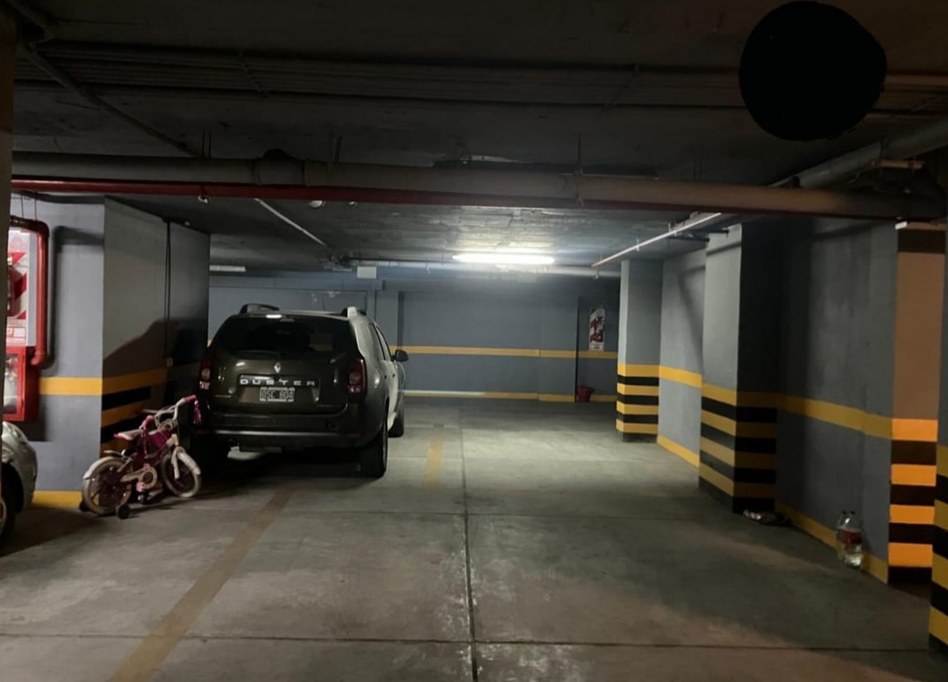 VENTA COCHERA - 📍Barrio Norte