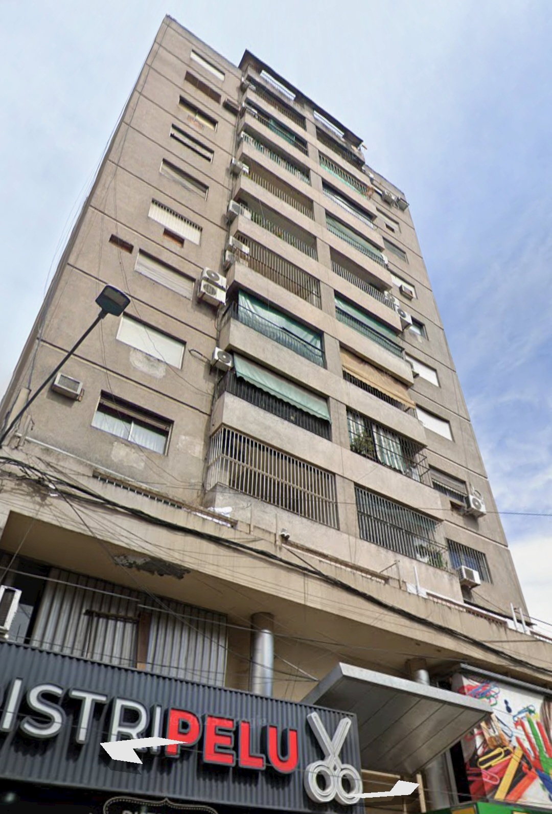 VENTA DEPARTAMENTO 📍  25 de Mayo al 300