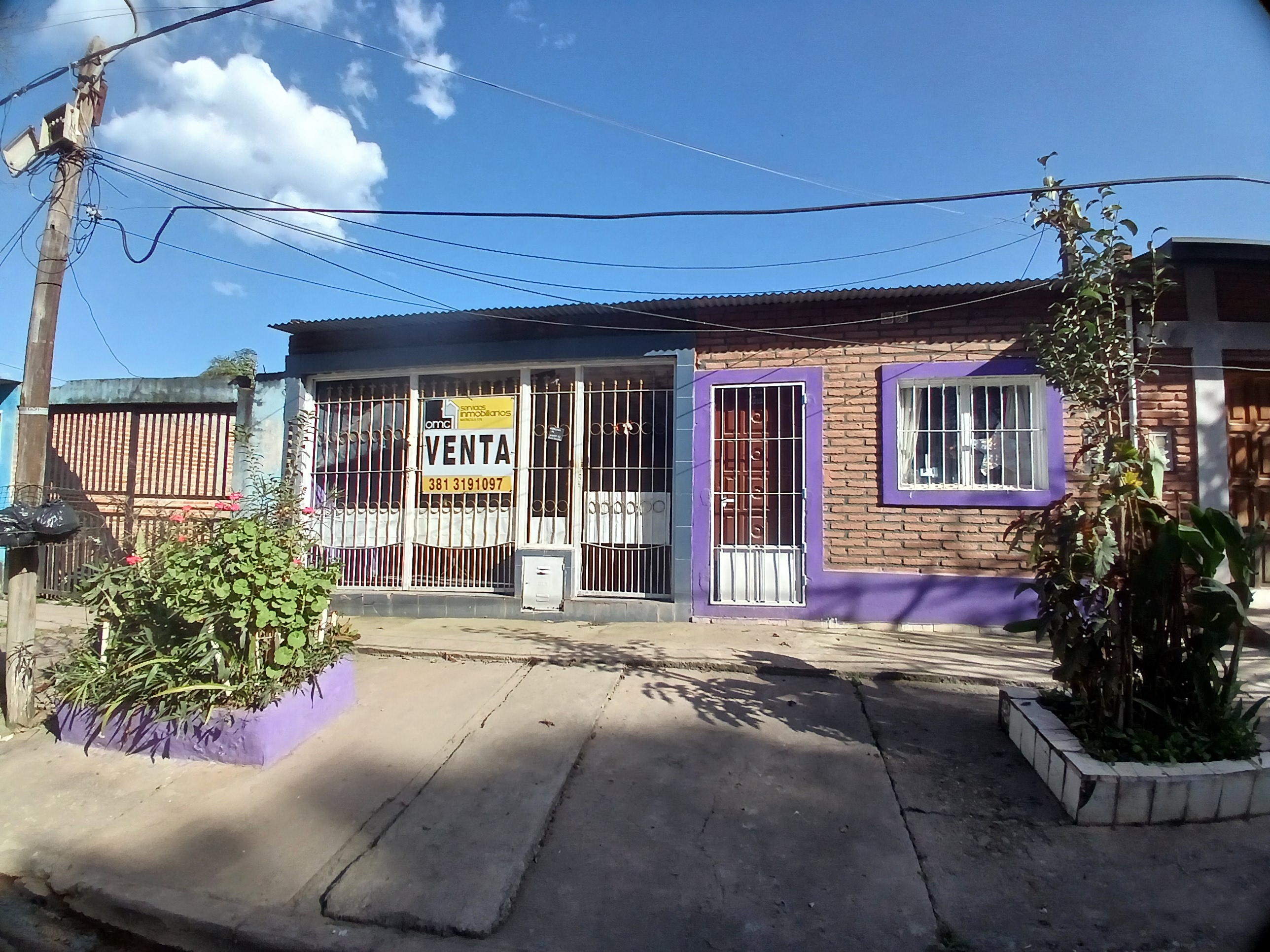 VENTA CASA - 📍 BARRIO EL SOLAR 